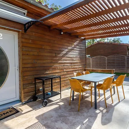 2 De L'oree Du Bois Semesterbostad *