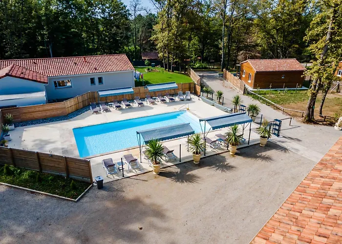 2 De L'oree Du Bois Feriehus *